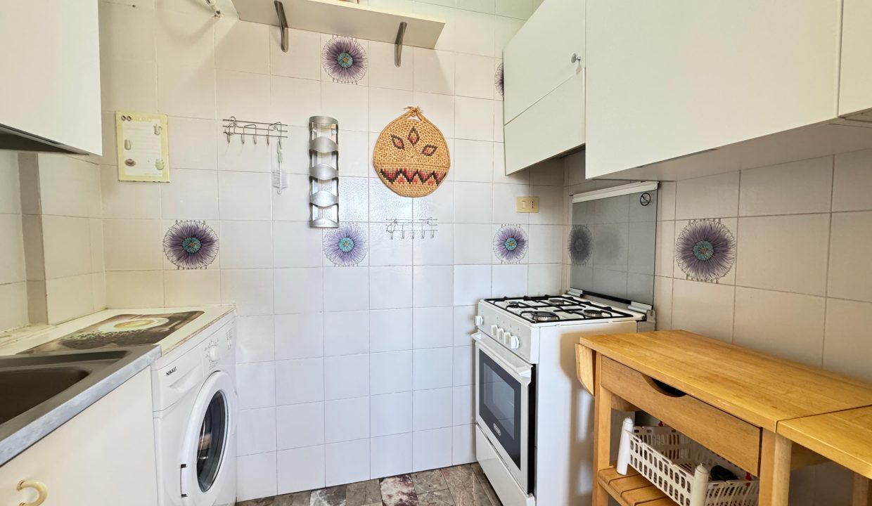 WhatsApp Image 2025-10-15 at 15.37.48 (3)