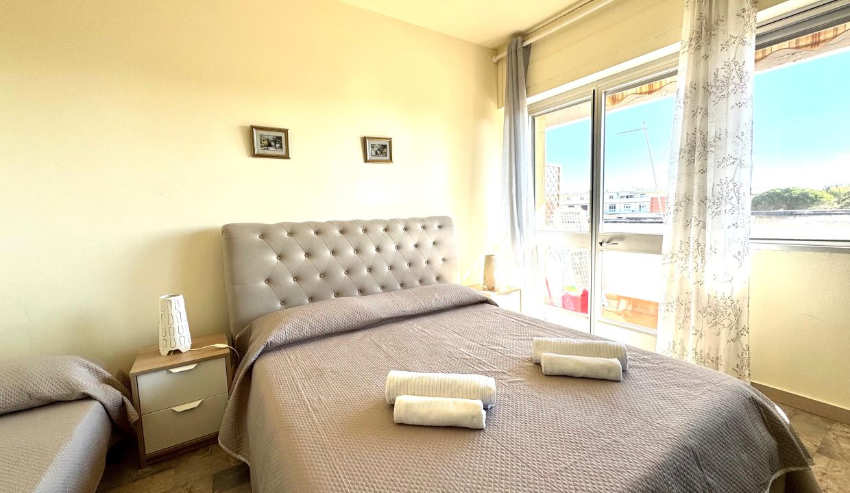 WhatsApp Image 2025-10-16 at 11.00.18 (3)